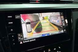 Sininen Volkswagen Arteon 2023 kuva 22.