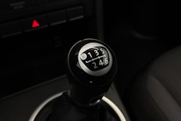 Punainen Volkswagen BEETLE 2012 kuva 26.