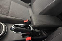 Punainen Volkswagen BEETLE 2012 kuva 27.