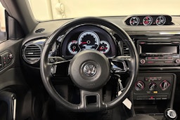 valkoinen Volkswagen Beetle 2012 kuva 15.