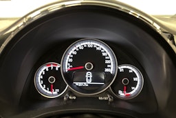 valkoinen Volkswagen Beetle 2012 kuva 16.