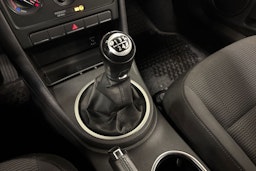 valkoinen Volkswagen Beetle 2012 kuva 19.