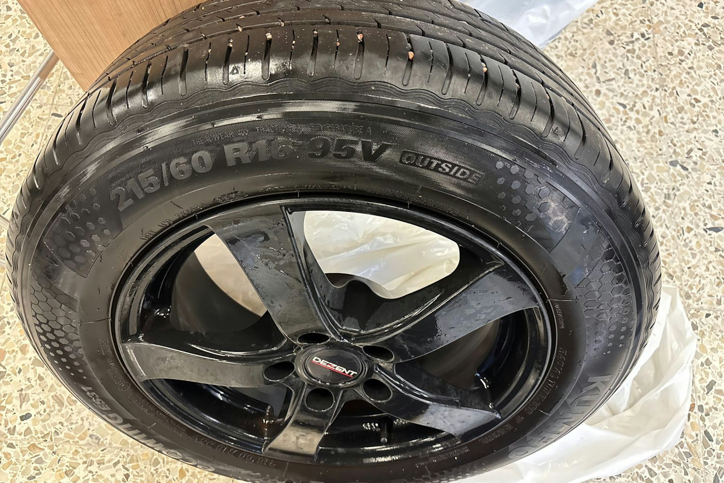 valkoinen Volkswagen Beetle 2012 kuva 22.