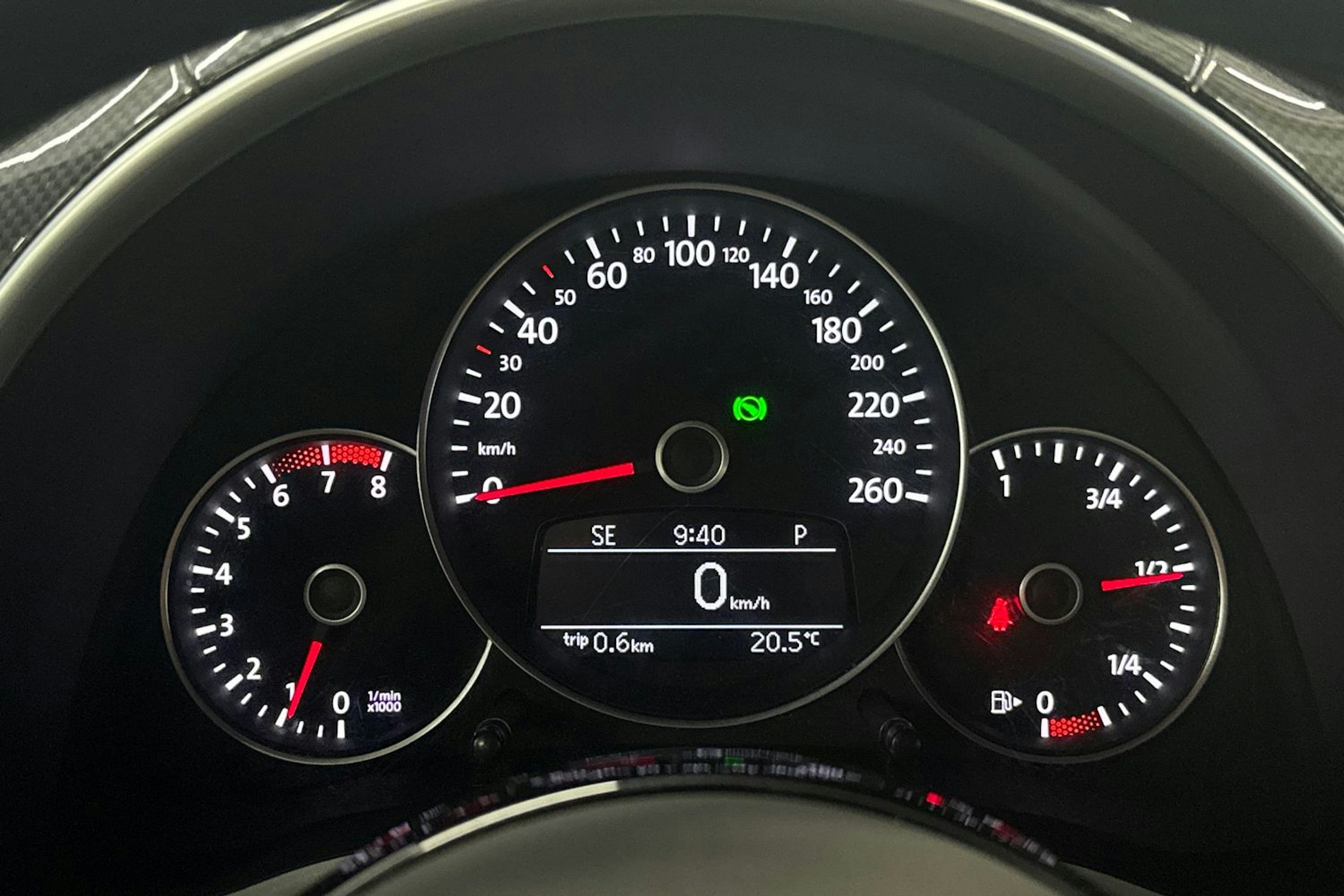 Harmaa Volkswagen BEETLE 2012 kuva 19.