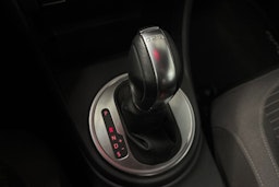 Harmaa Volkswagen BEETLE 2012 kuva 26.