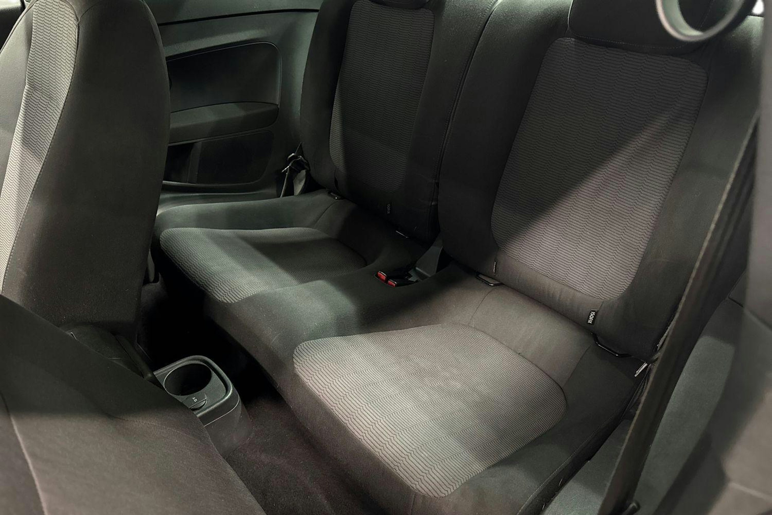 harmaa Volkswagen Beetle 2012 kuva 8.