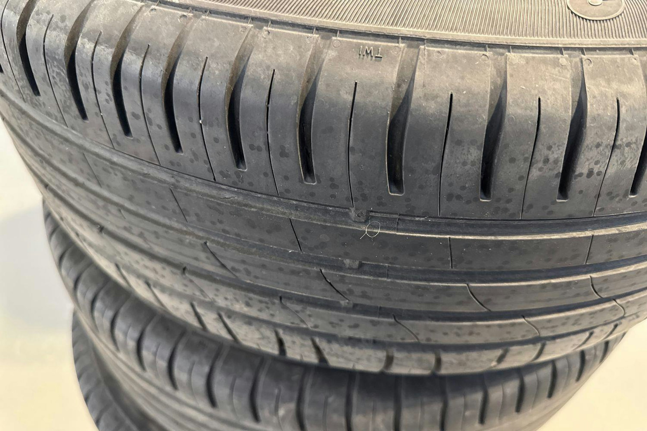 harmaa Volkswagen Beetle 2012 kuva 16.