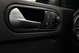 harmaa Volkswagen Beetle 2012 kuva 24.