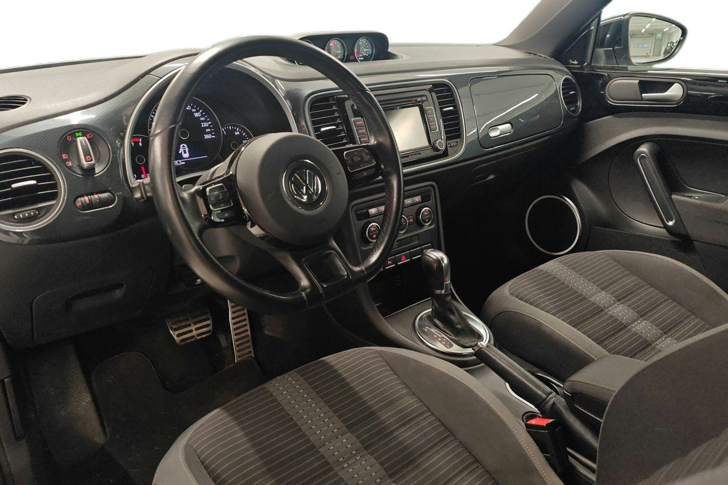 met. harmaa Volkswagen Beetle 2012 kuva 3.