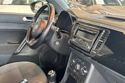 harmaa Volkswagen Beetle 2012 kuva 34.