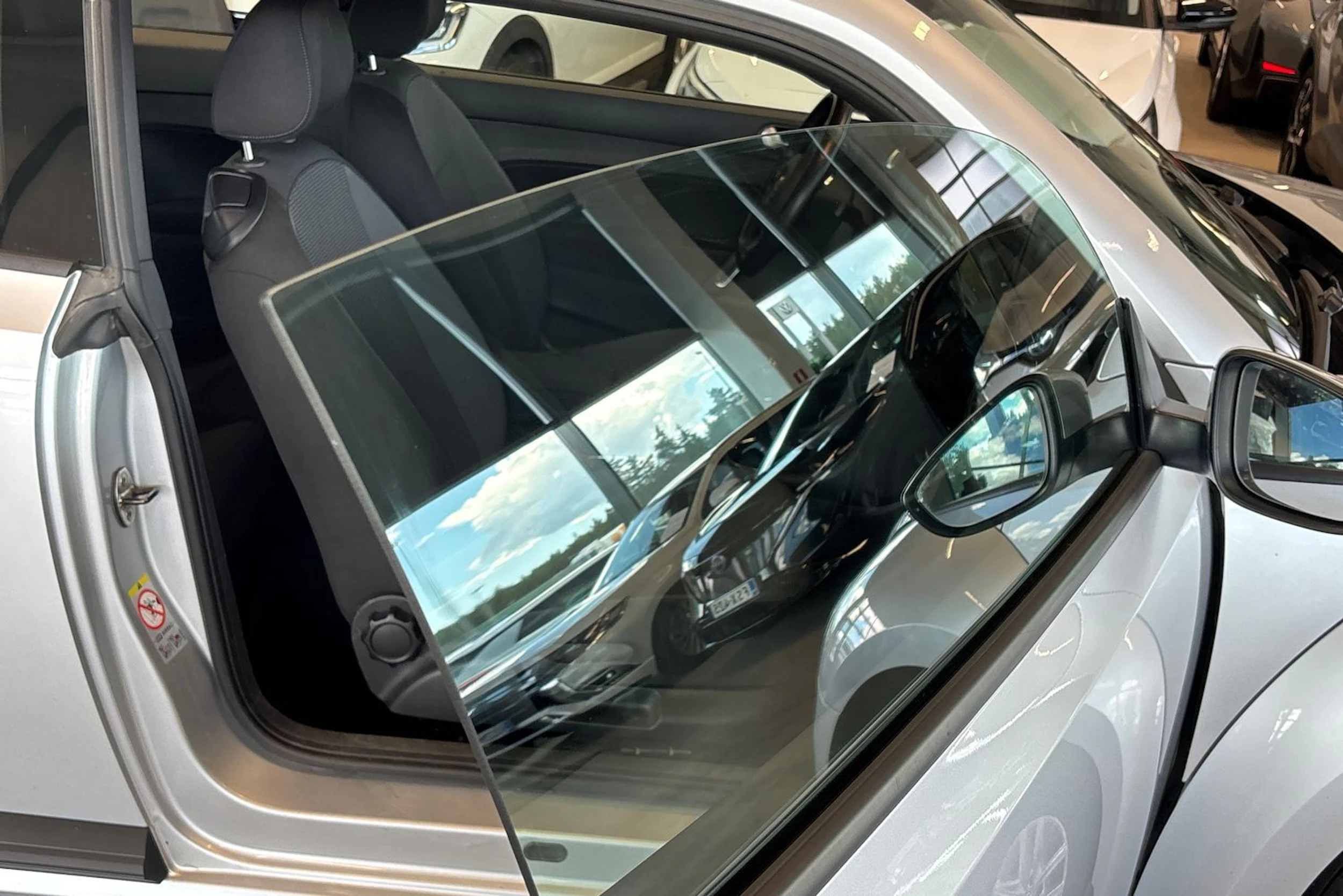 harmaa Volkswagen Beetle 2012 kuva 35.