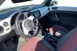 valkoinen Volkswagen Beetle 2012 kuva 3.