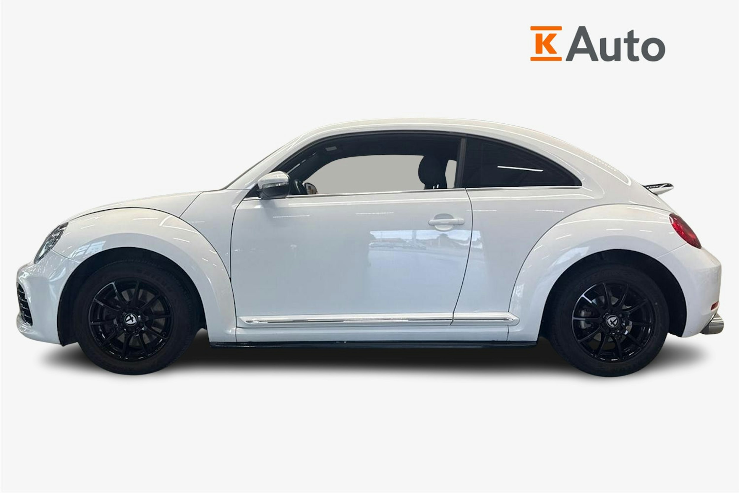 valkoinen Volkswagen Beetle 2012 kuva 6.