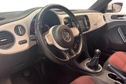 valkoinen Volkswagen Beetle 2012 kuva 7.