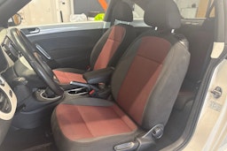 valkoinen Volkswagen Beetle 2012 kuva 19.
