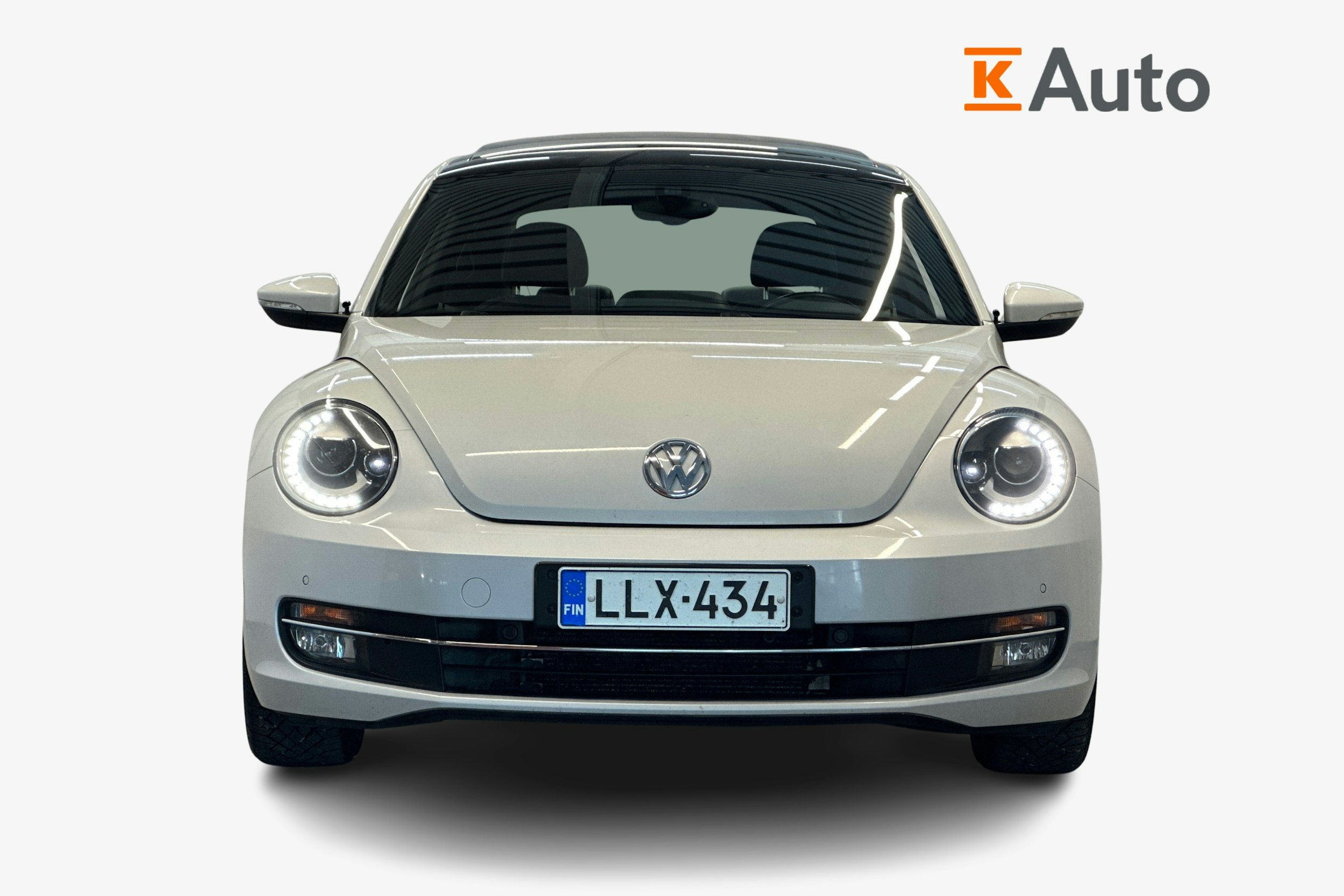 valkoinen Volkswagen Beetle 2013 kuva 4.