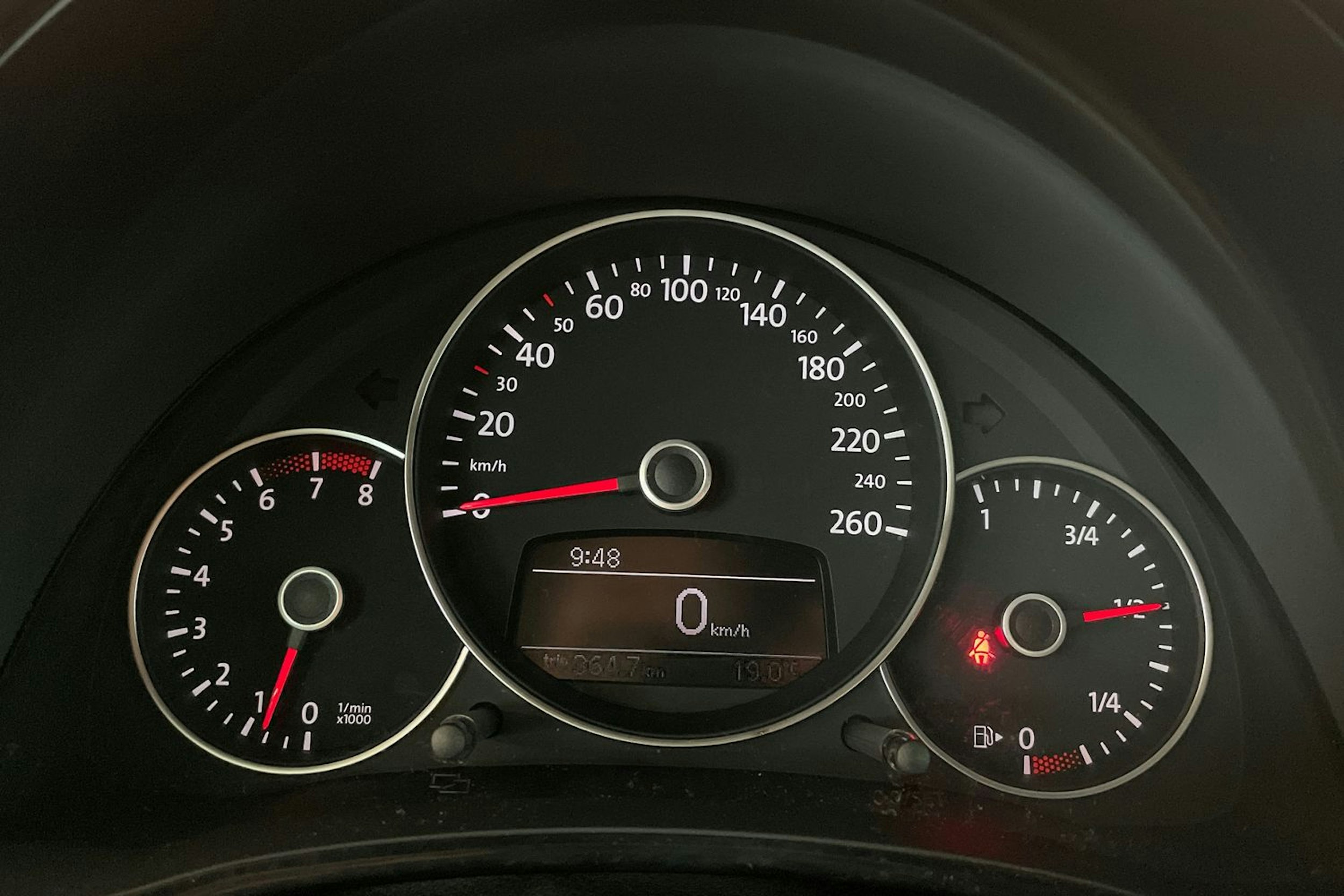 harmaa Volkswagen Beetle 2013 kuva 16.