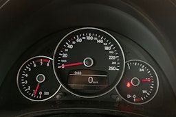 harmaa Volkswagen Beetle 2013 kuva 16.