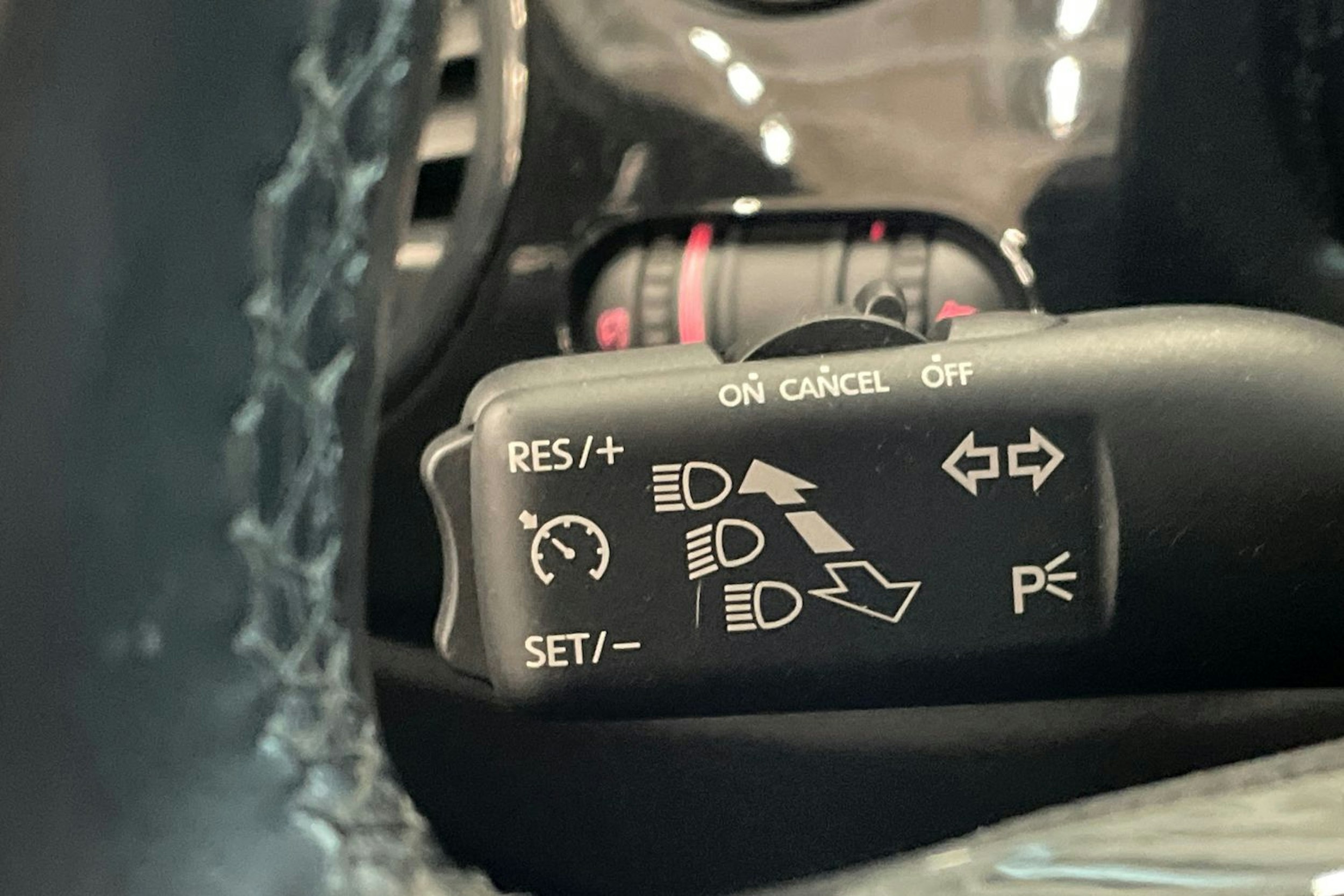 musta Volkswagen Beetle 2014 kuva 15.
