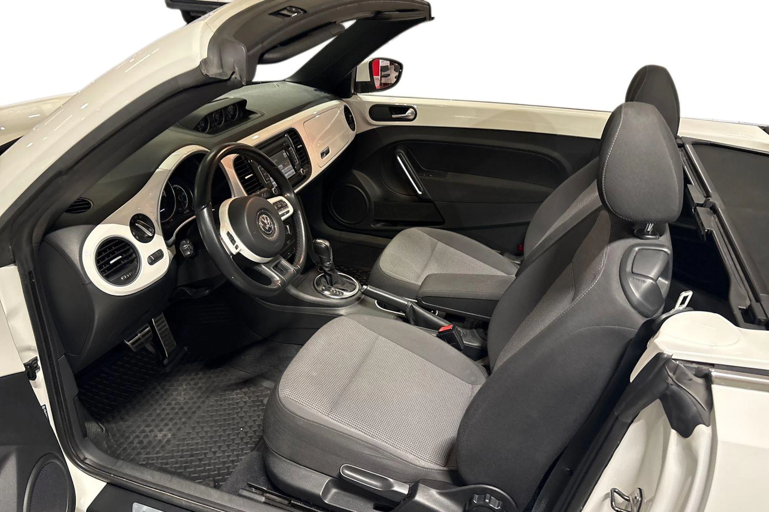 valkoinen Volkswagen Beetle 2014 kuva 9.