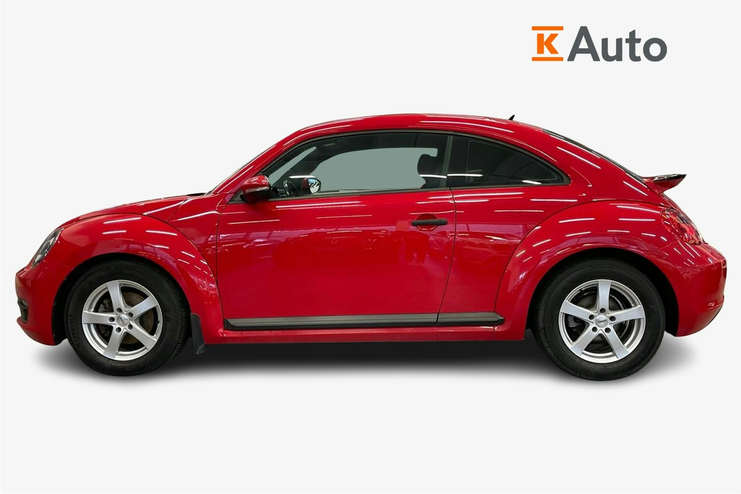 punainen Volkswagen Beetle 2015 kuva 6.