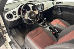 valkoinen Volkswagen Beetle 2015 kuva 3.