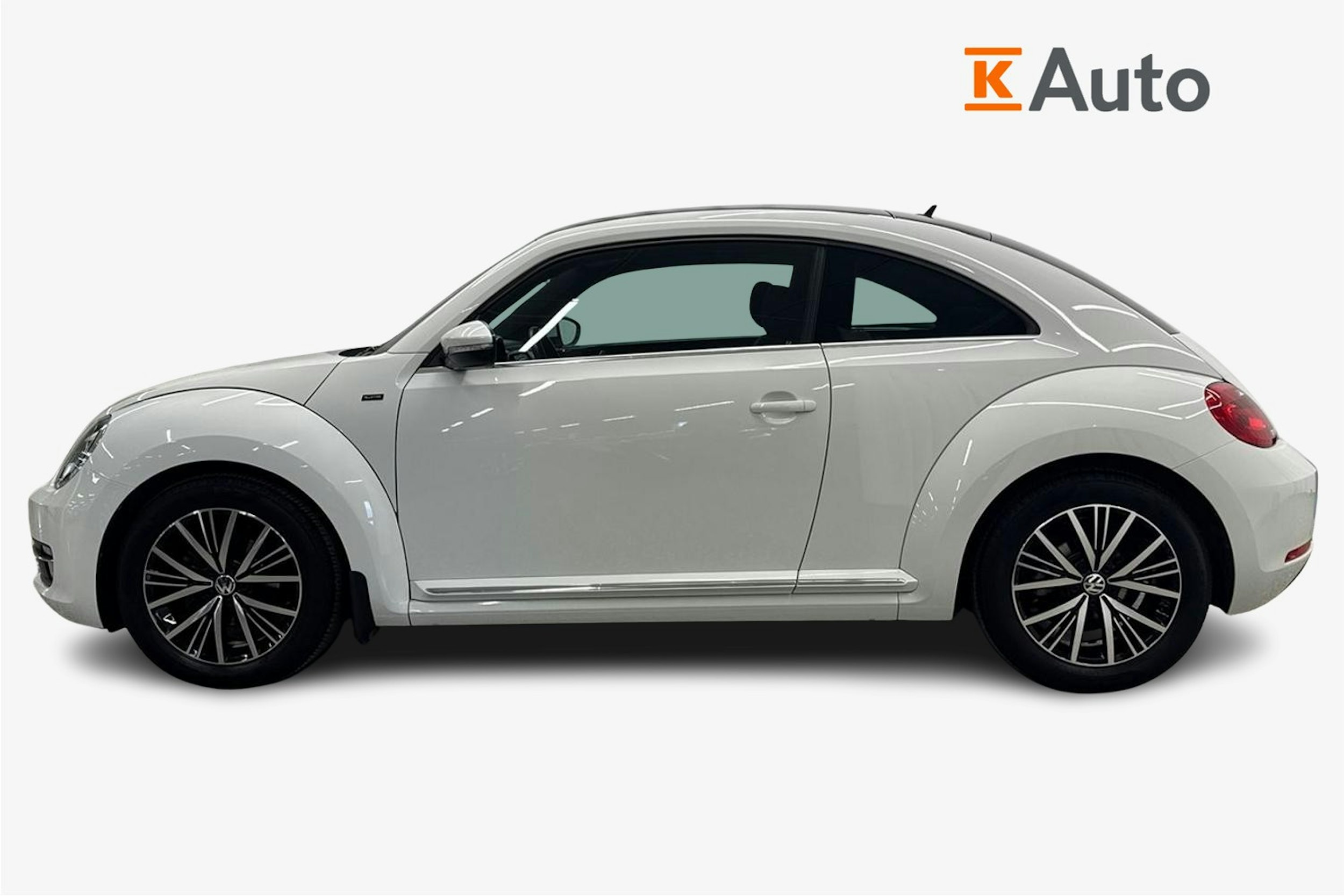 Valkoinen Volkswagen BEETLE 2016 kuva 5.