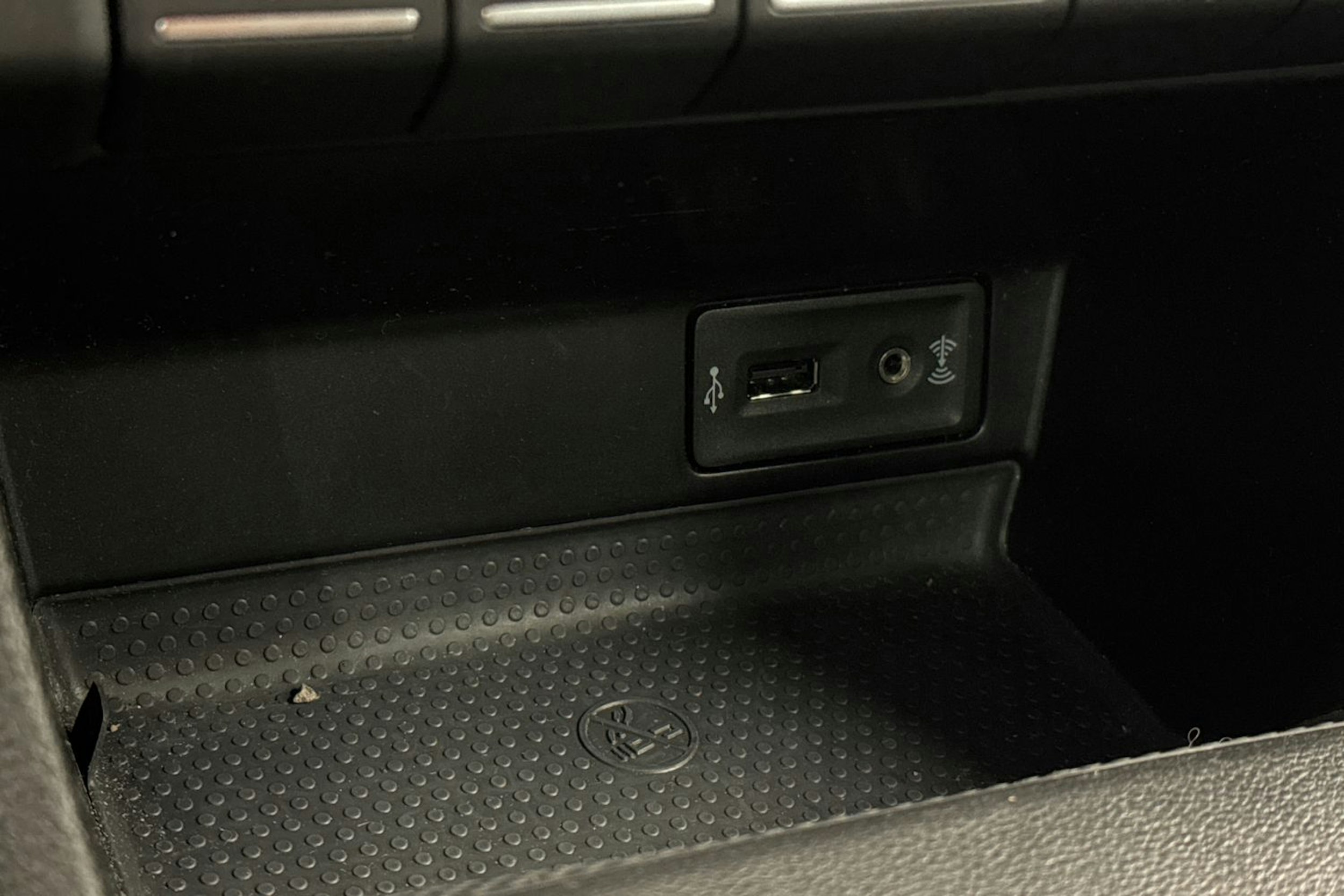 Valkoinen Volkswagen BEETLE 2016 kuva 20.