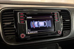 valkoinen Volkswagen Beetle 2016 kuva 15.