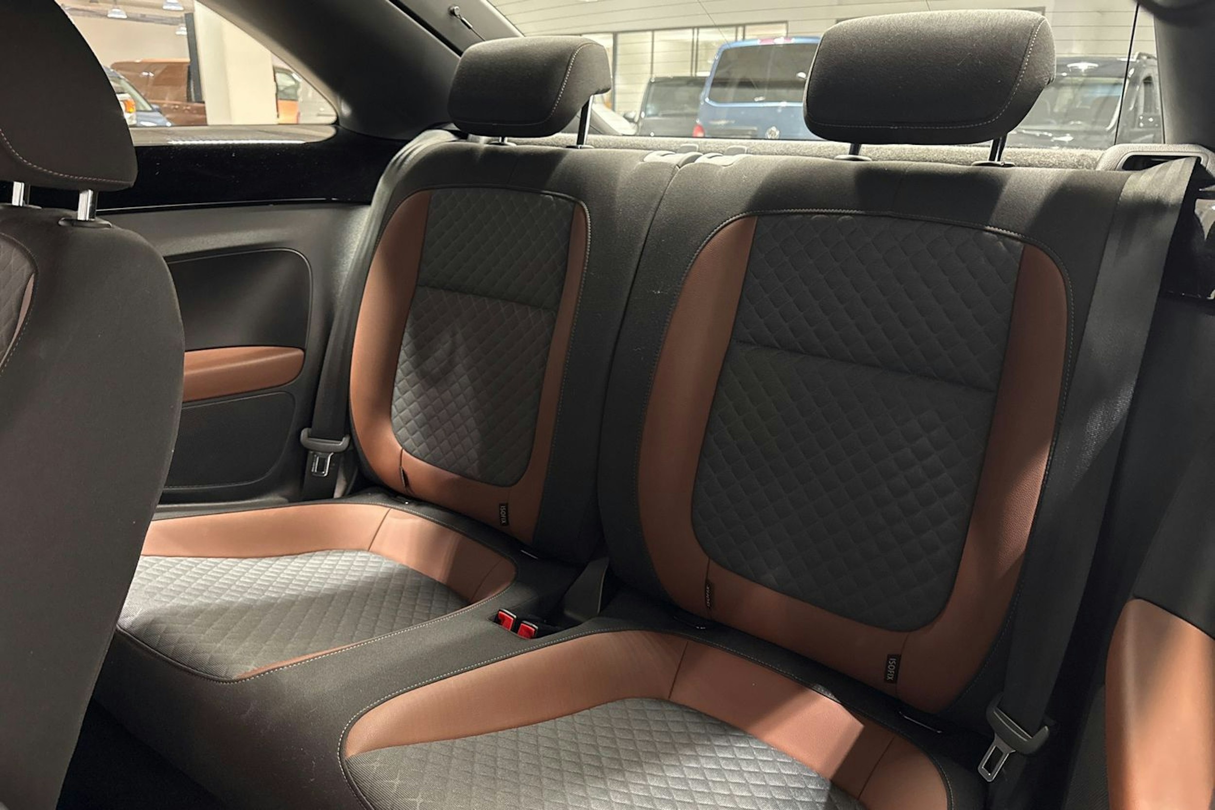 harmaa Volkswagen Beetle 2017 kuva 21.