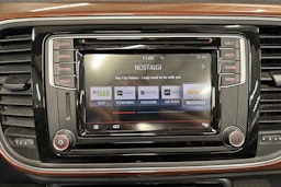 ruskea (beige) Volkswagen Beetle 2017 kuva 16.