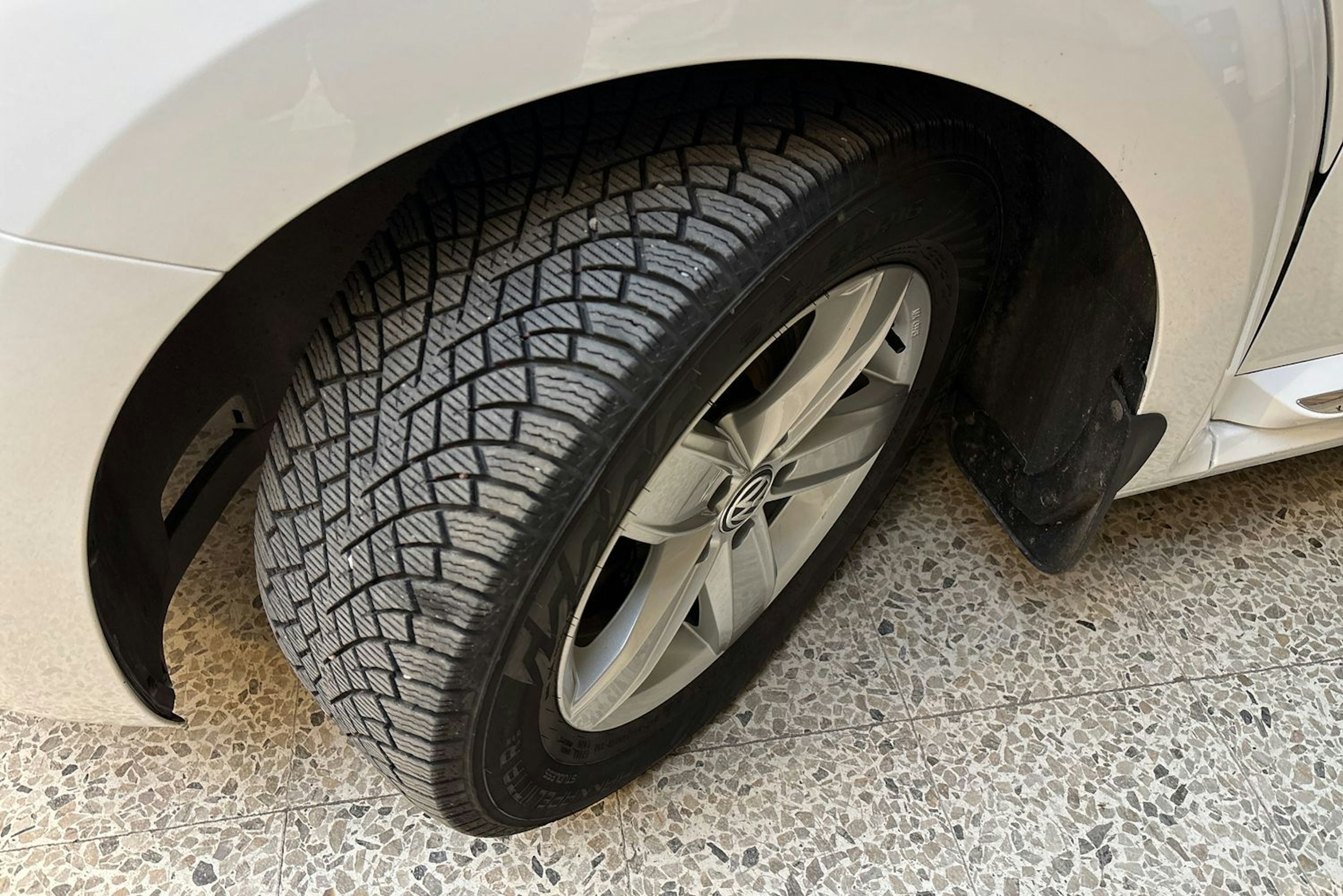 Valkoinen Volkswagen BEETLE 2018 kuva 13.