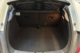 Valkoinen Volkswagen BEETLE 2018 kuva 15.