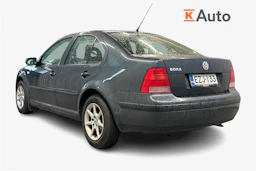 harmaa Volkswagen Bora 2002 kuva 2.