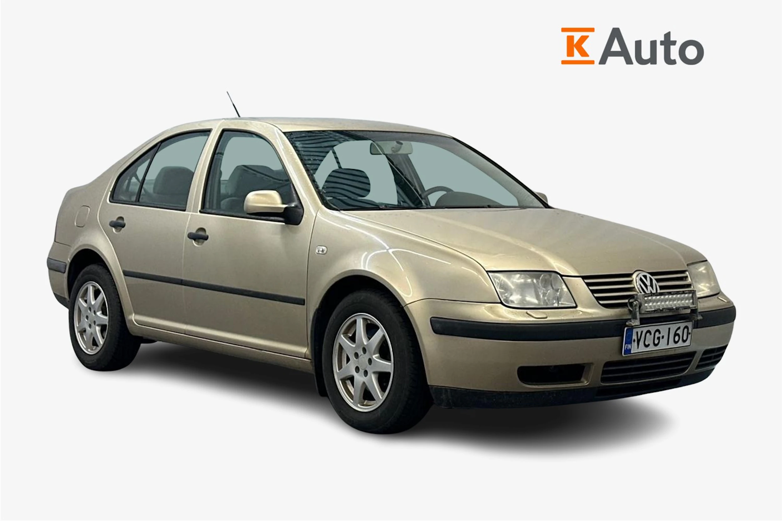 ruskea (beige) Volkswagen Bora 2003 kuva 1.