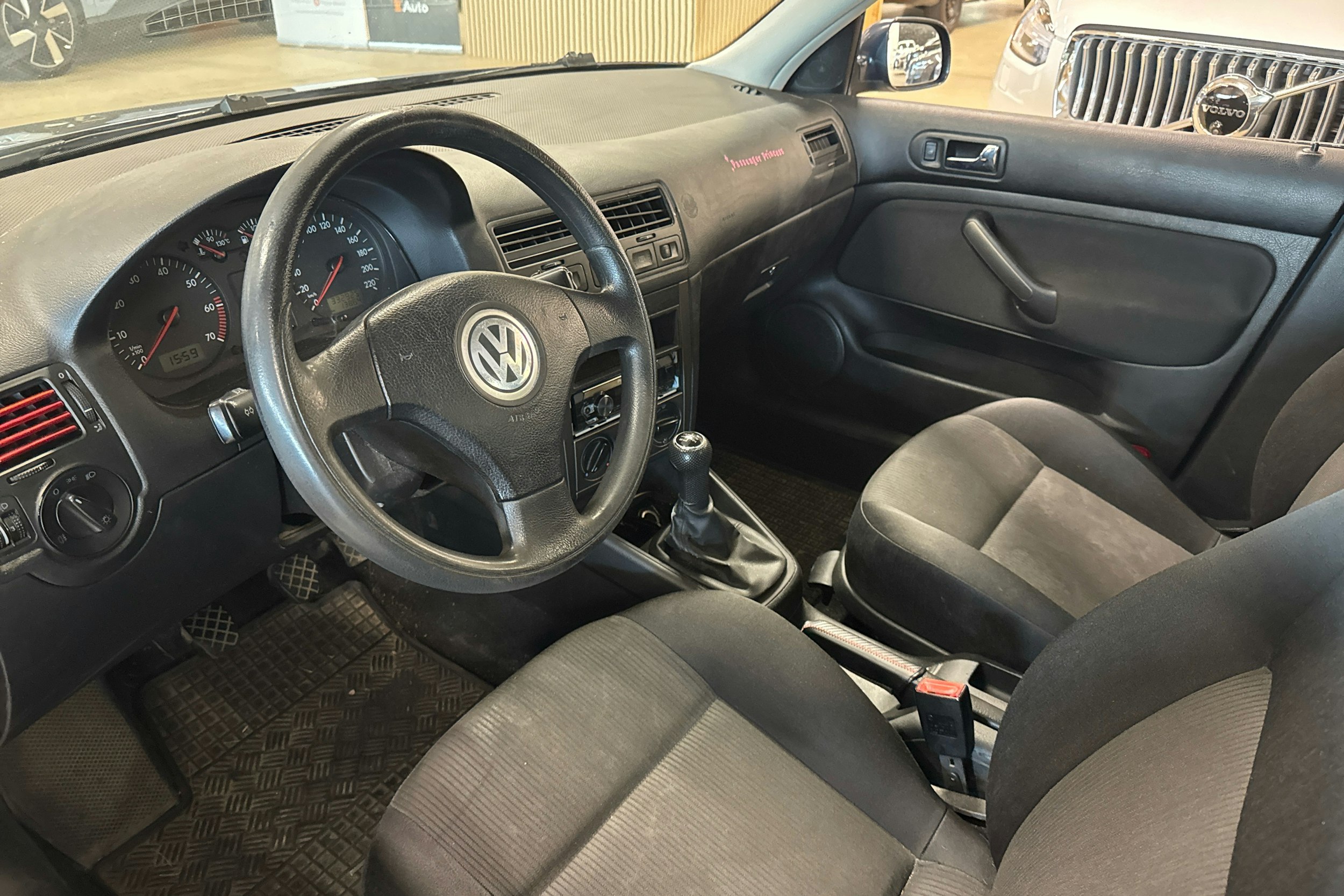 sininen Volkswagen Bora 2004 kuva 3.