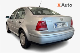 harmaa Volkswagen Bora 2005 kuva 2.