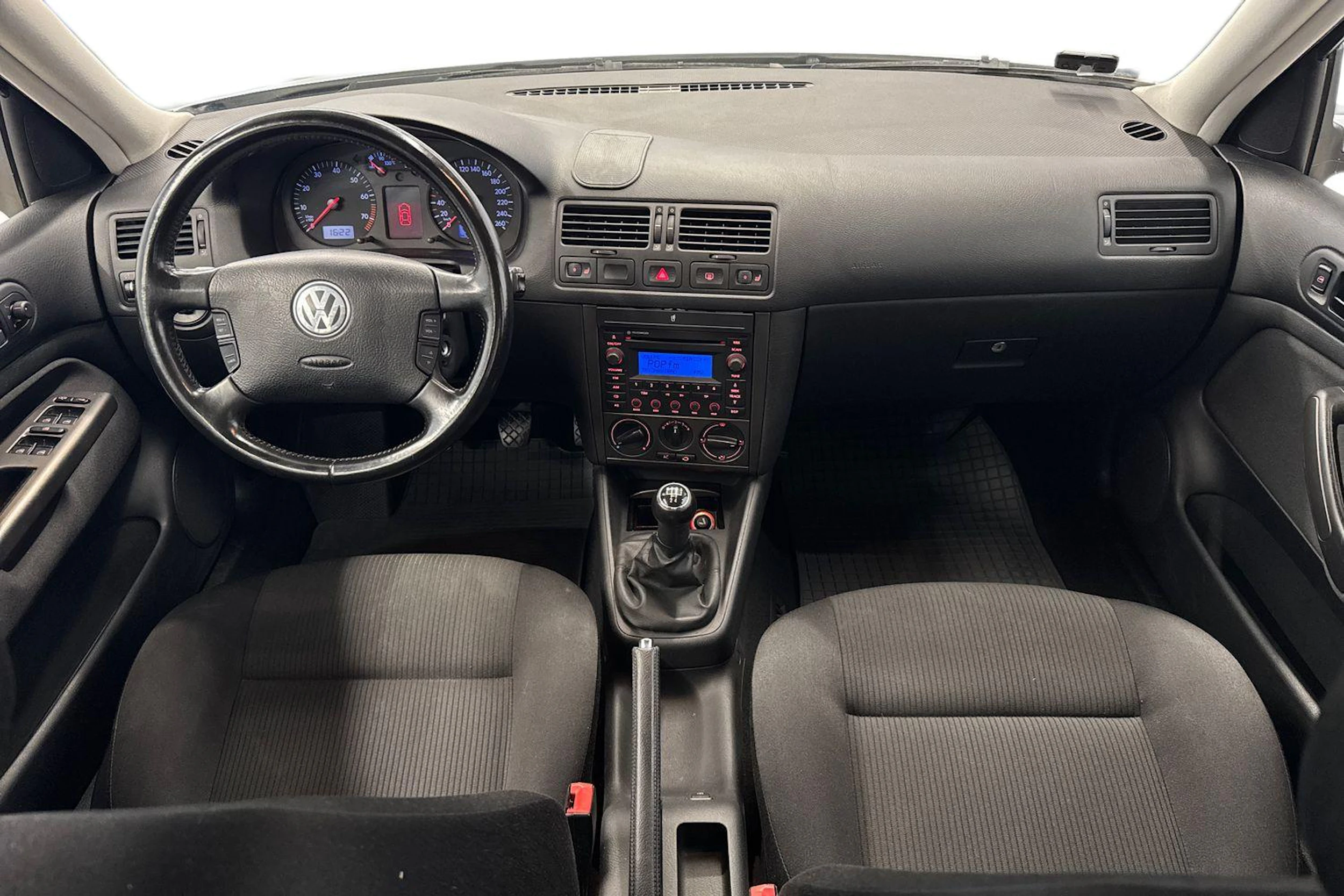 harmaa Volkswagen Bora 2005 kuva 7.