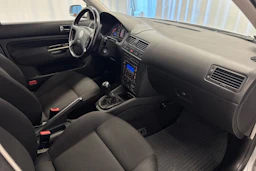harmaa Volkswagen Bora 2005 kuva 13.