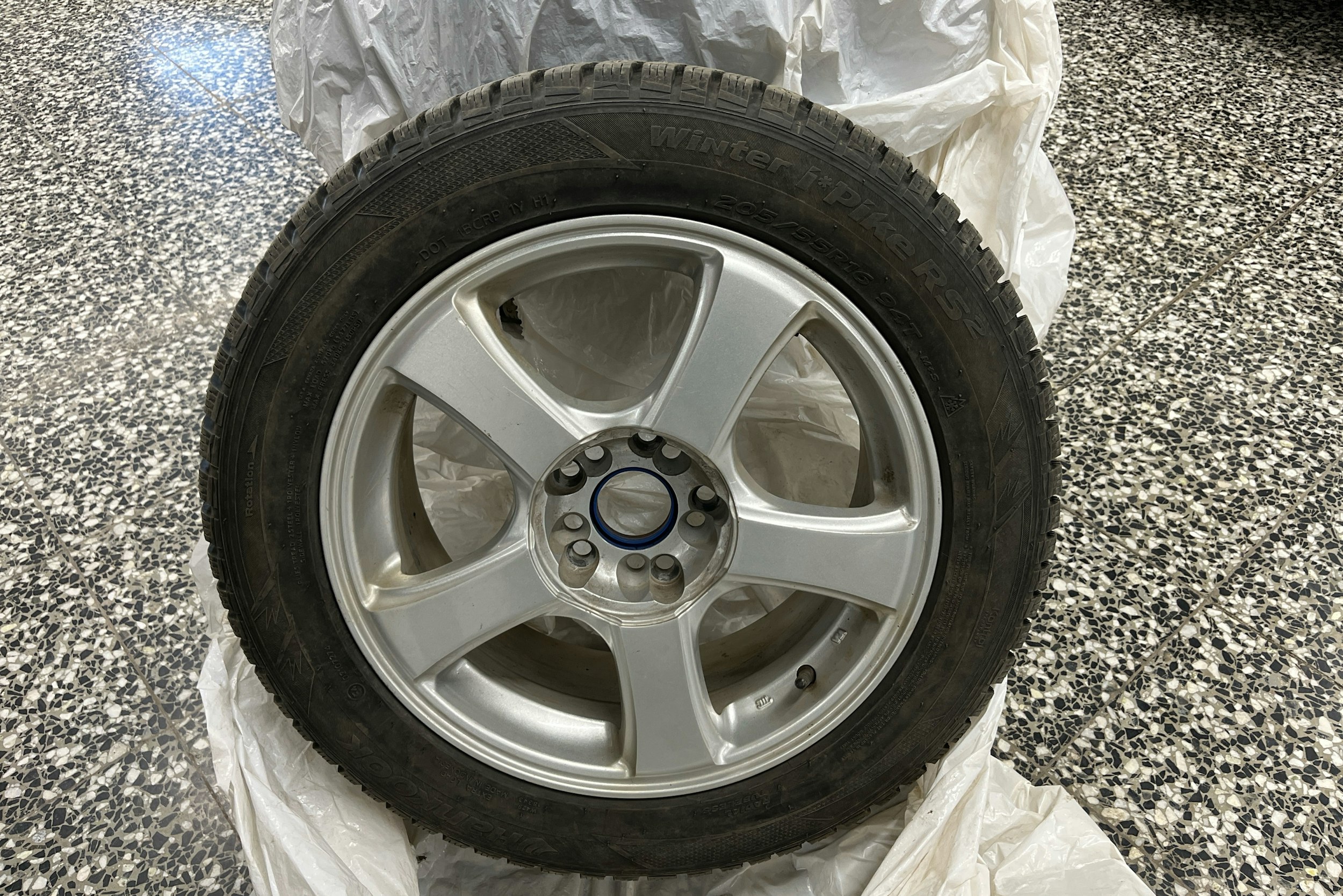 sininen Volkswagen Caddy 2004 kuva 13.