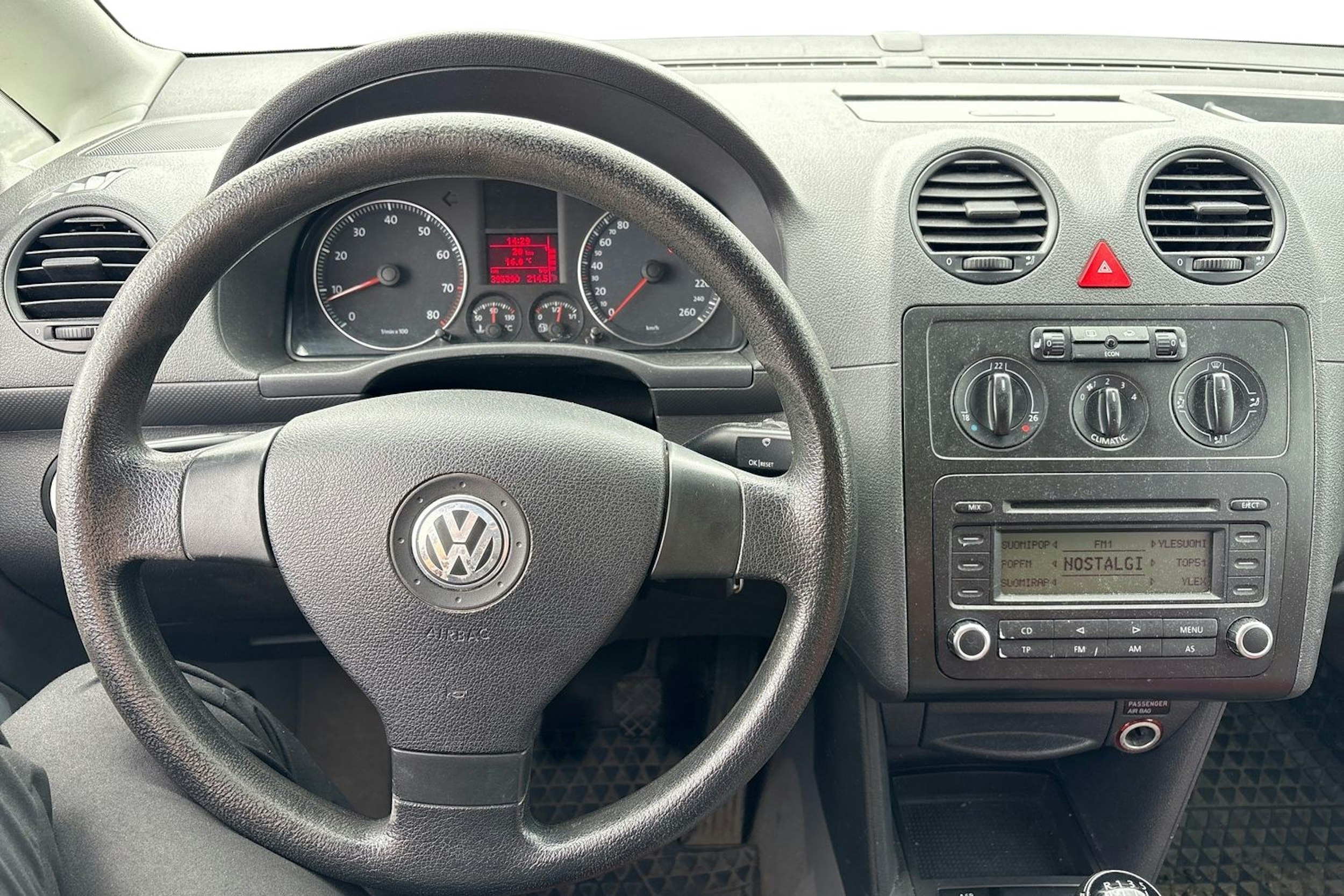 punainen Volkswagen Caddy 2006 kuva 7.