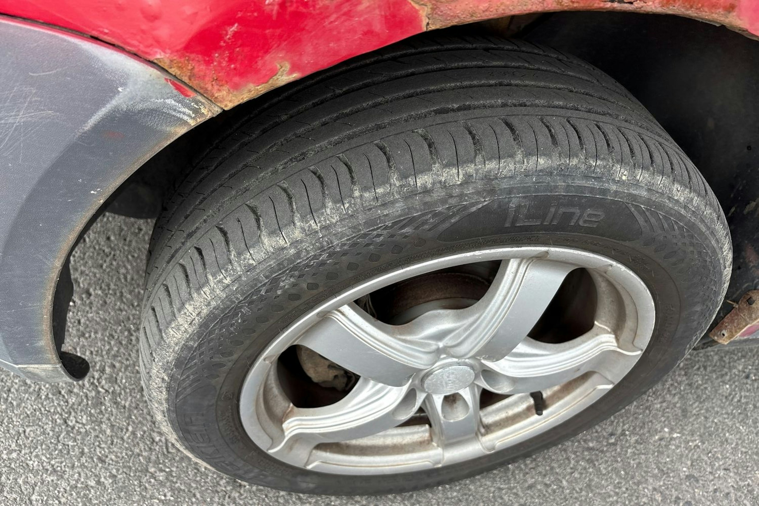 punainen Volkswagen Caddy 2006 kuva 10.