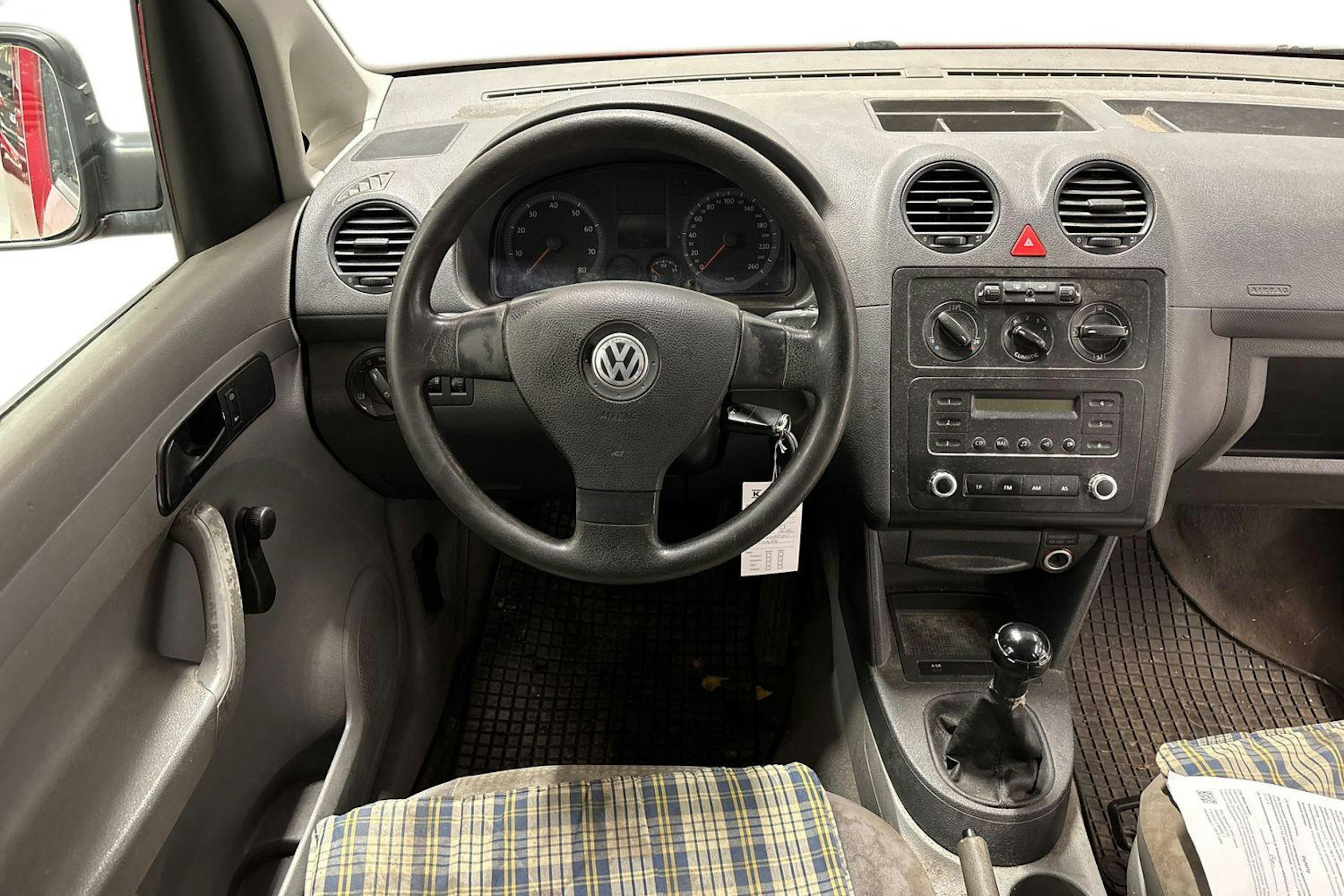 punainen Volkswagen Caddy 2007 kuva 7.