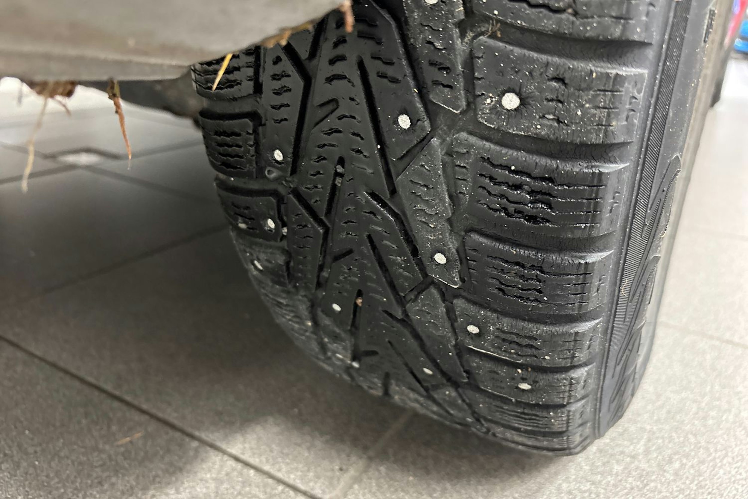 punainen Volkswagen Caddy 2007 kuva 18.