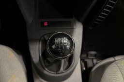 harmaa Volkswagen Caddy 2007 kuva 18.