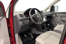 punainen Volkswagen Caddy 2010 kuva 7.