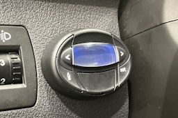 Valkoinen Volkswagen CADDY 2010 kuva 13.