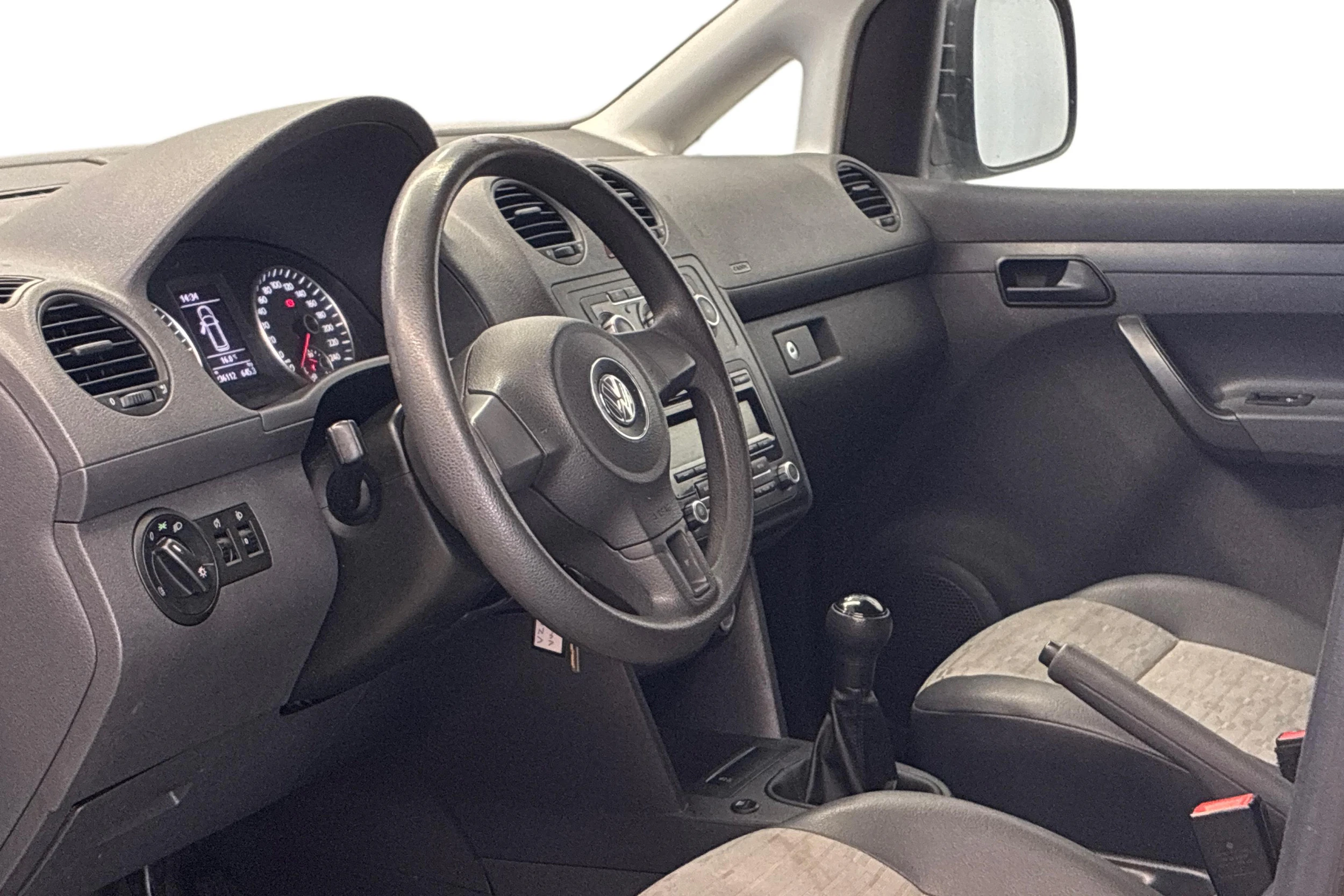 valkoinen Volkswagen Caddy 2010 kuva 6.