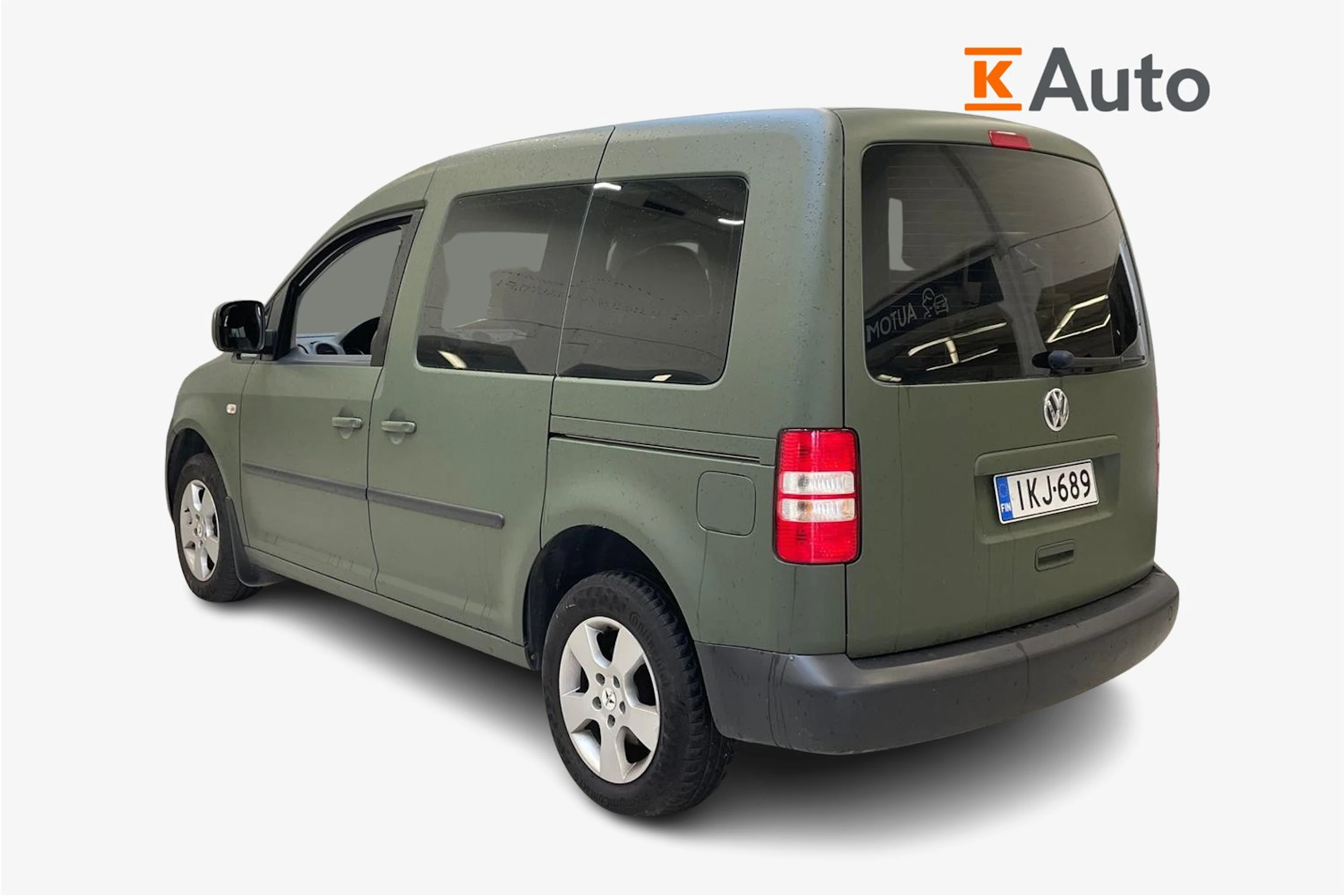 vihreä Volkswagen Caddy 2011 kuva 2.