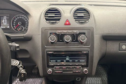 valkoinen Volkswagen Caddy 2011 kuva 20.